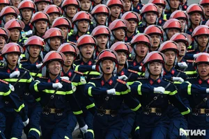 36 Military Parade Blocks Gather for Historic April 30th Rehearsals in HCMC - image 6