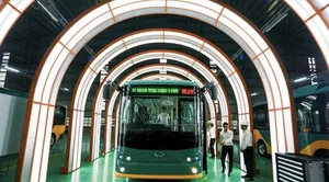 Eco-Friendly Kim Long Motor Electric Buses Connect to HCMC Metro Line 1 - image 4