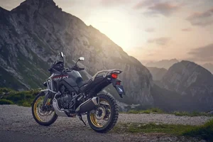 Honda XL750 Transalp 2025: The Ultimate Adventure Bike for Explorers - image 7