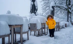 Exploring Munich's Winter Wonderland During a Record-Breaking Snowstorm - image 10