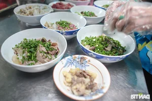 Authentic Nam Dinh Pho in Saigon: 60 Years of Tradition - image 6