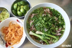 Authentic Nam Dinh Pho in Saigon: 60 Years of Tradition - image 4