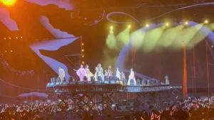 Unstoppable Energy: The 'Beautiful Sisters' Dazzle in Explosive Concert Performance - image 6