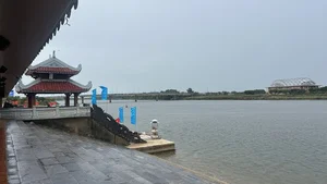 A Family's 9-Day Journey Through the Imperial Beauty of Hue - image 3