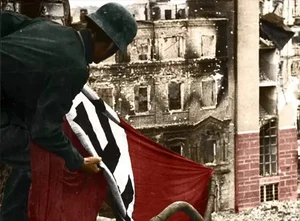 Rare World War II Photos: Unseen Historical Moments Revealed - image 3
