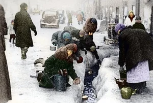 Rare World War II Photos: Unseen Historical Moments Revealed - image 8