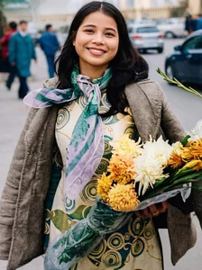 The Royal Descendant Who Left Showbiz for Peace After a Health Battle - image 2