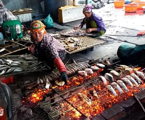 Why Rustic Traditional Fish Are Becoming High-Demand Delicacies for Lunar New Year - image 4