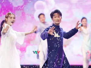 On-Screen and Real-Life Couples Sparkle at Meeting TV Actors 2025 - image 8