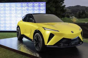 Honda Shifts Focus to Hybrids After Heavy EV Losses - image 1