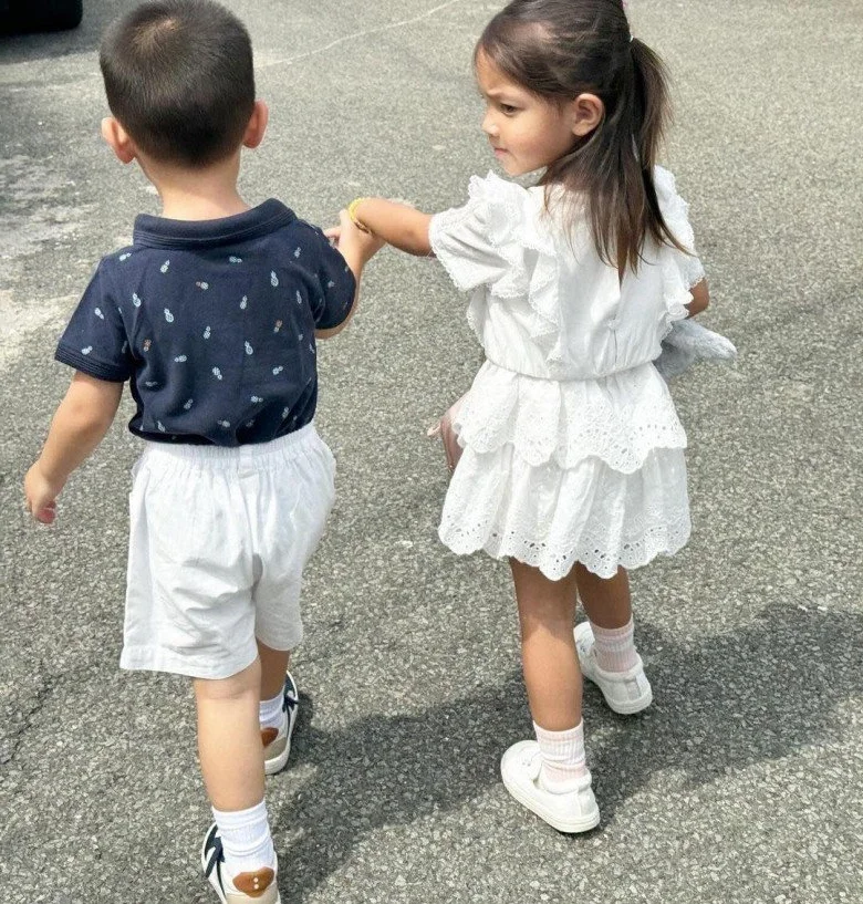 Ho Ngoc Ha’s Daughter Steals the Show with Adorable Street Style Looks