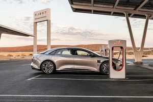 2026 Lucid Air Unveiled: Luxury Electric Performance with 824km Range - image 7