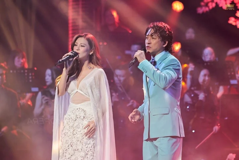 Singer Tuan Hung Addresses Fan Concerns Regarding Recent Live Performance Quality