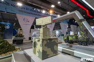 Viettel Showcases Modern Military UAVs at Defense Exhibition - image 8