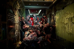 Why Colony Featuring Jun Ji Hyun and Ji Chang Wook is a Must-Watch Zombie Thriller - image 5
