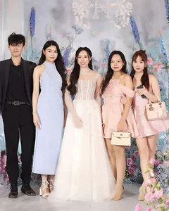 Quyen Linh's Daughter Lo Lem Stuns in Elegant 18th Birthday Look - image 1