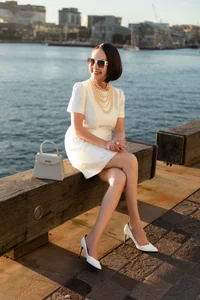 Ageless Elegance: Actress Diem My's Sophisticated Street Style in Sydney - image 5