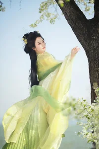 YiTuYu Art Language Vol.9934: Stunning Portrait Collection of Han Han Ting - image 9