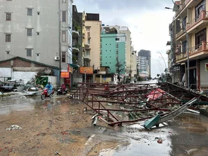 Video: Quang Ninh Residents Reflect on the Unprecedented Destruction of Typhoon No. 3 - image 1