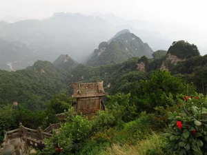Exploring Wudang Mountain: The Sacred Birthplace of Tai Chi and Taoist Architecture - image 8