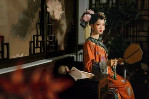 Nian Nian Features in YiTuYu Art Language Vol.9913 Photo Book - image 5