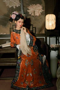 Nian Nian Features in YiTuYu Art Language Vol.9913 Photo Book - image 21