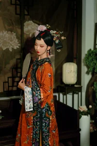 Nian Nian Features in YiTuYu Art Language Vol.9913 Photo Book - image 11