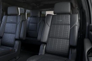 Cadillac Escalade 2026 ESV: The Ultimate Armored Luxury SUV Experience - image 7