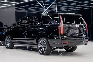 Cadillac Escalade 2026 ESV: The Ultimate Armored Luxury SUV Experience - image 4
