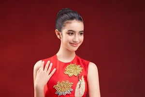Beautiful 13-Year-Old Cambodian Princess Jenna Norodom Shines - image 2