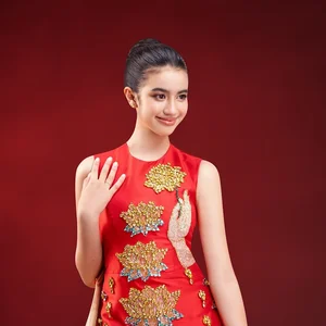 Beautiful 13-Year-Old Cambodian Princess Jenna Norodom Shines - image 8