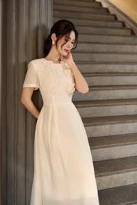 Best Summer Dress Colors for a Chic and Cool Look - image 9