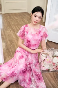 Best Summer Dress Colors for a Chic and Cool Look - image 1