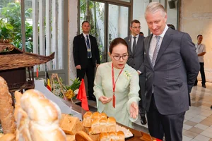 King and Queen of Belgium Visit Free Bakery Vocational School in Ho Chi Minh City - image 2