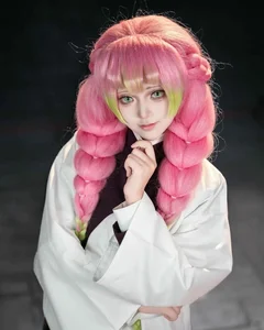 111+ Best Mitsuri Kanroji Cosplay: The Beautiful Love Hashira - image 1