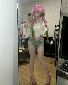 111+ Best Mitsuri Kanroji Cosplay: The Beautiful Love Hashira - image 0