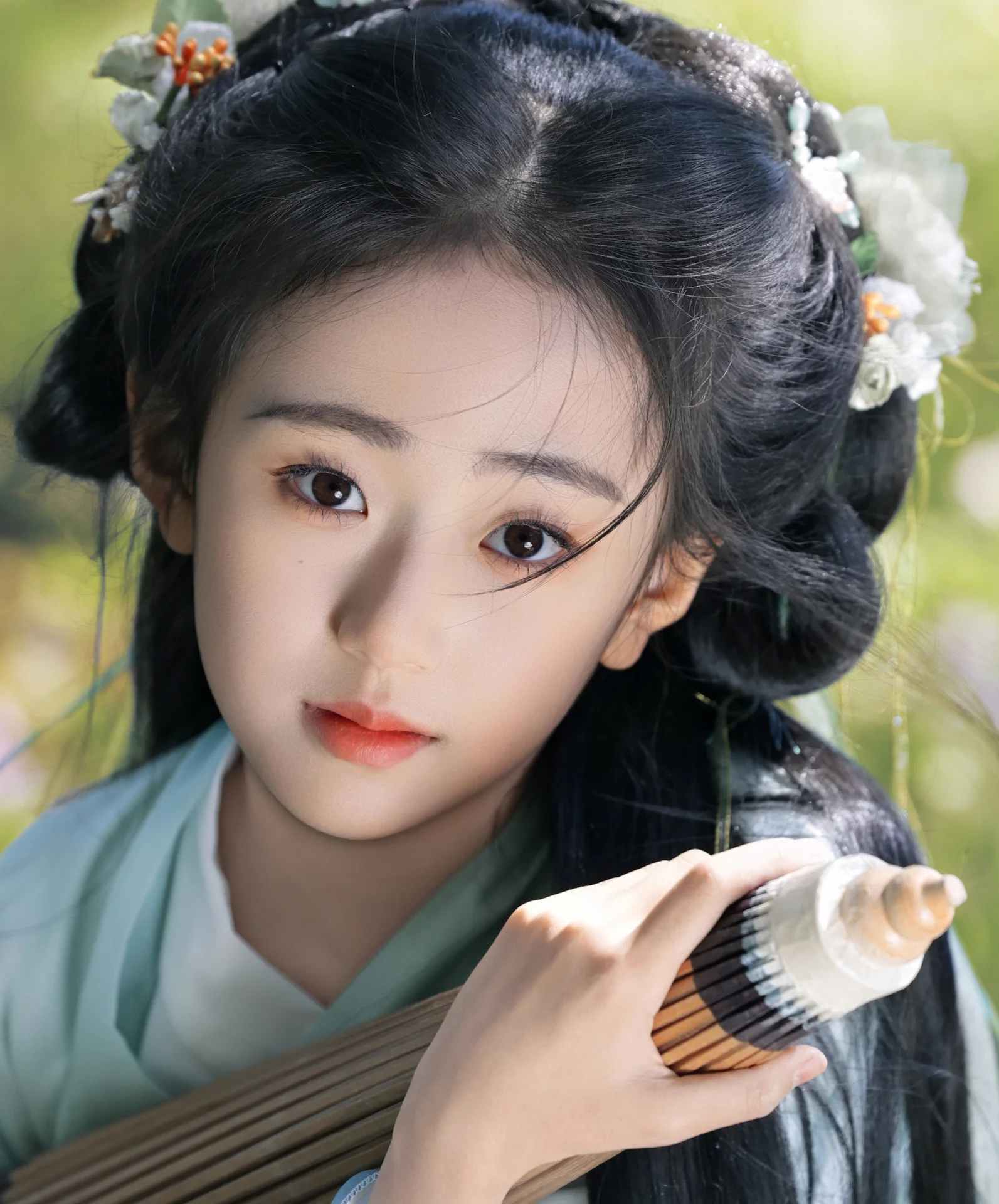 Controversy in Chinese Cinema: The Shocking Role of a 10-Year-Old Lead