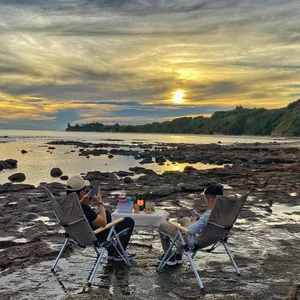 Camping at Mui Lay: Green Fields and Serene Ocean Sunrises - image 4