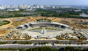 Exploring the Vietnam Military History Museum: A Massive Display of Historical Military Equipment and Artifacts - image 7