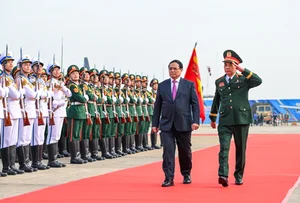 Vietnam International Defense Expo Opening: Showcasing Global Military Technology and Strategic Partnerships in Hanoi - image 3