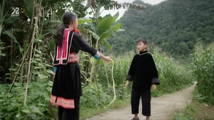 Di Giua Troi Ruc Ro Episode 8: High Stakes and Dramatic Twists for Pu and Chai - image 11