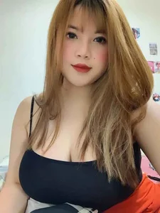 The Real Story and Height of Hai Duong's Famous Viral Influencer - image 0