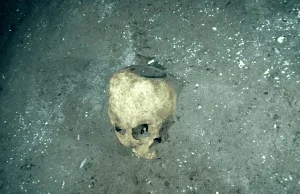 Mysterious Maya Artifacts Discovered at the Bottom of Sacred Lake - image 0
