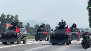 Vietnam Police Showcase New Armored and Amphibious Vehicles in Parade Rehearsal - image 7