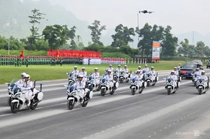 Vietnam Police Showcase New Armored and Amphibious Vehicles in Parade Rehearsal - image 9