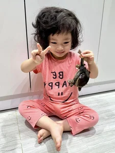 Vietnamese Singer in 6-Billion VND Home Excites Fans with Delicious Crab Recipe - image 9