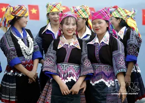 Experience the Vibrant Son Tra Blossom Festival: A Cultural and Natural Gem in Son La - image 2