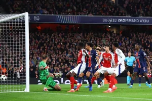PSG's Champions League Journey: A Cinematic Football Drama - image 5