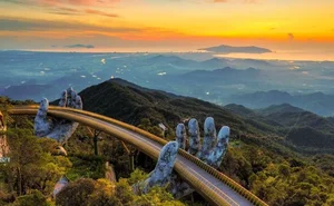 Emotional Journey: Why an International Tourist Was Moved to Tears in Central Vietnam - image 4