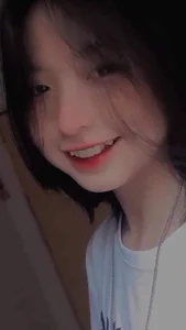 Charming Smiles: Celebrating the Unique Beauty of Girls with Snaggleteeth - image 0